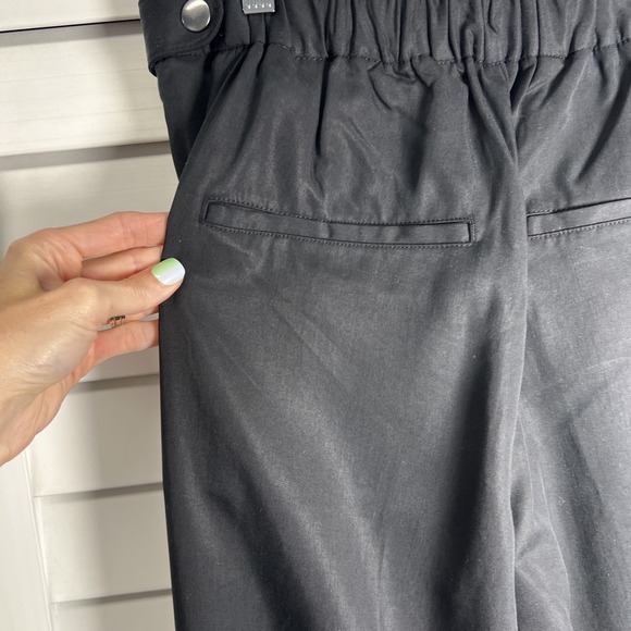 Banana Republic Tencel Wide Leg Relaxed Utility Pants Size Medium Black NWT - Picture 8 of 10